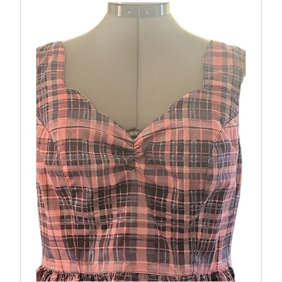 Hell Bunny Floral Columbia Mini Dress - Picture 5 of 10